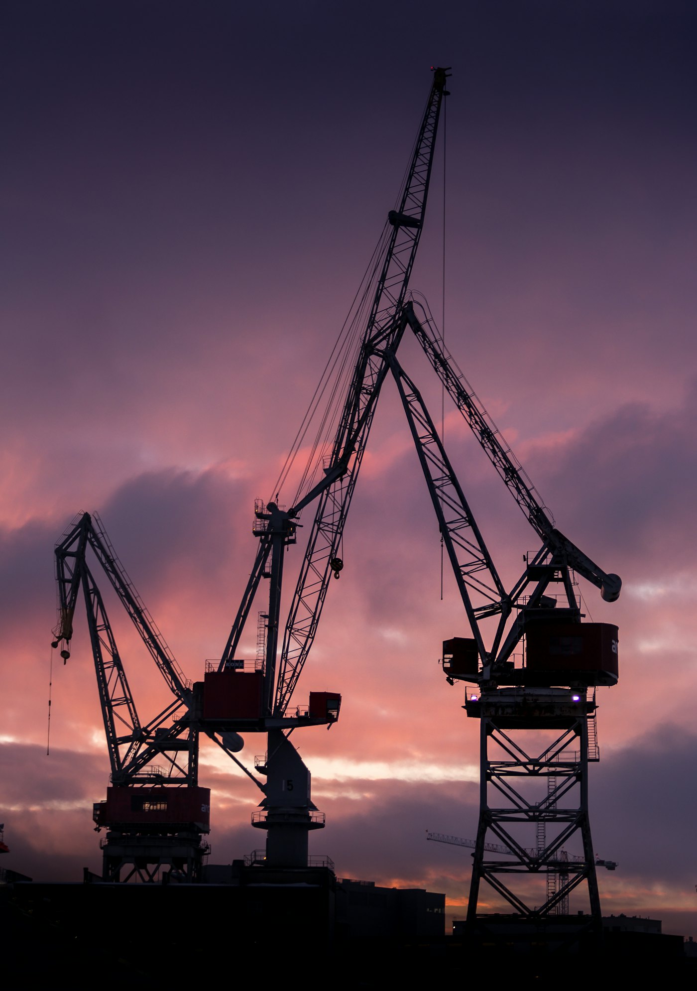 Shipbuilding & Naval — international talent sector